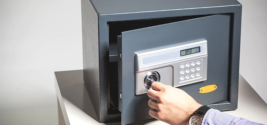Jewelry Safe Unlocking Service in Kerman, California