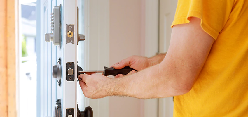 Eviction Locksmith For Key Fob Replacement Services in Kerman, CA
