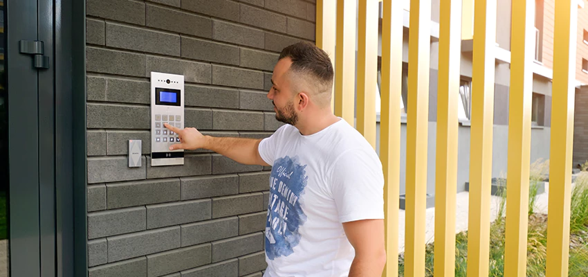 Locksmith Company For Smart Lock System Installation in Kerman, California